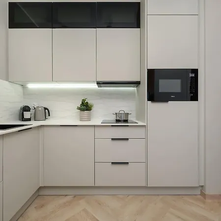 Klimatyzowany Z Parkingiem We Wroclawiu By Renters Prestige Apartman *