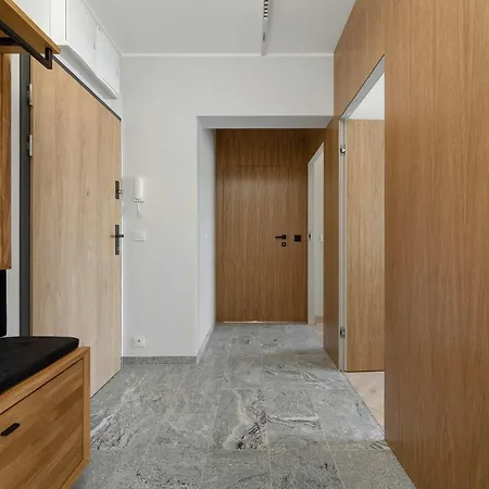 Klimatyzowany Z Parkingiem We Wroclawiu By Renters Prestige 아파트