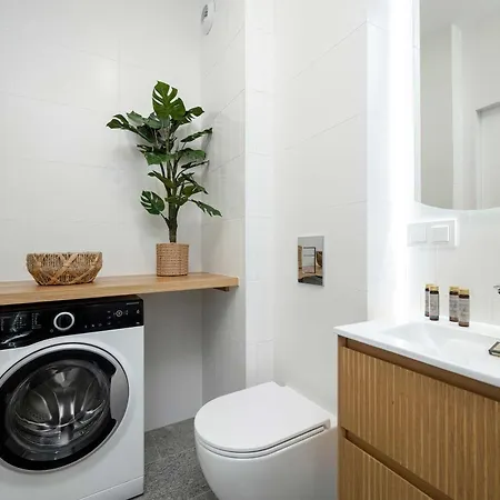 아파트 Klimatyzowany Z Parkingiem We Wroclawiu By Renters Prestige *